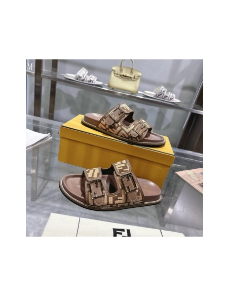 Fendi Slippers 030,Fendi Slippers,Slides Slippers,More Brands
