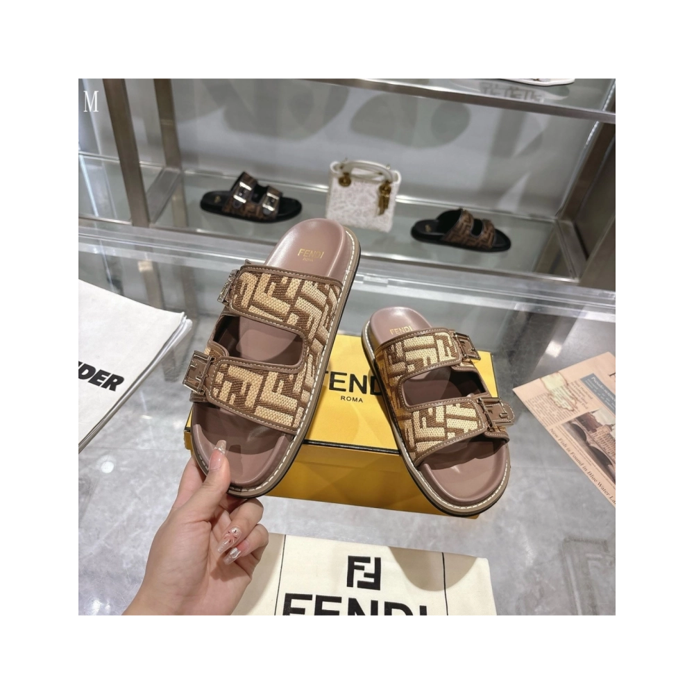 Fendi Slippers 030,Fendi Slippers,Slides Slippers,More Brands