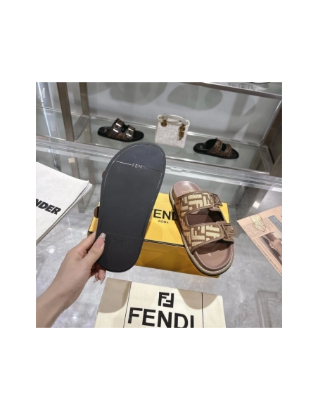 Fendi Slippers 030,Fendi Slippers,Slides Slippers,More Brands
