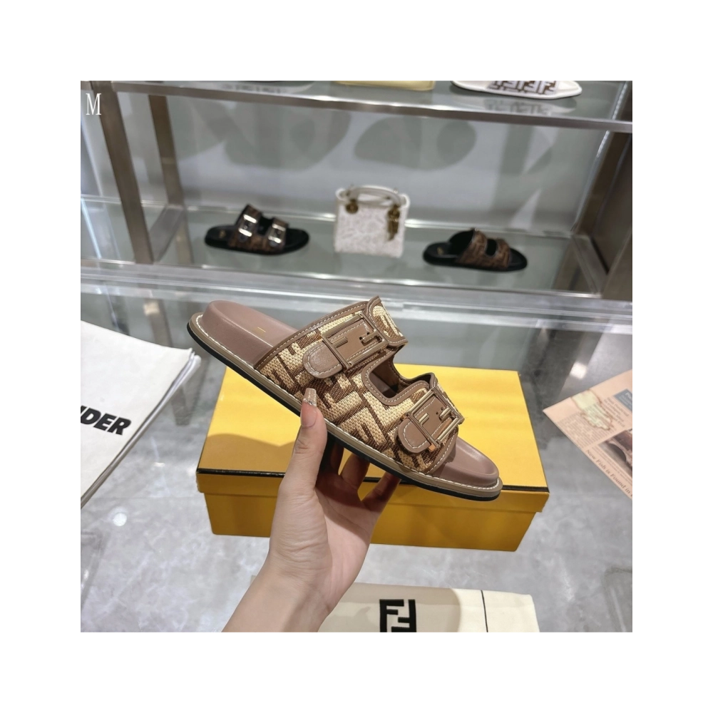 Fendi Slippers 030,Fendi Slippers,Slides Slippers,More Brands