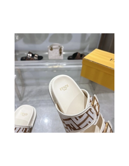 Fendi Slippers 031,Fendi Slippers,Slides Slippers,More Brands
