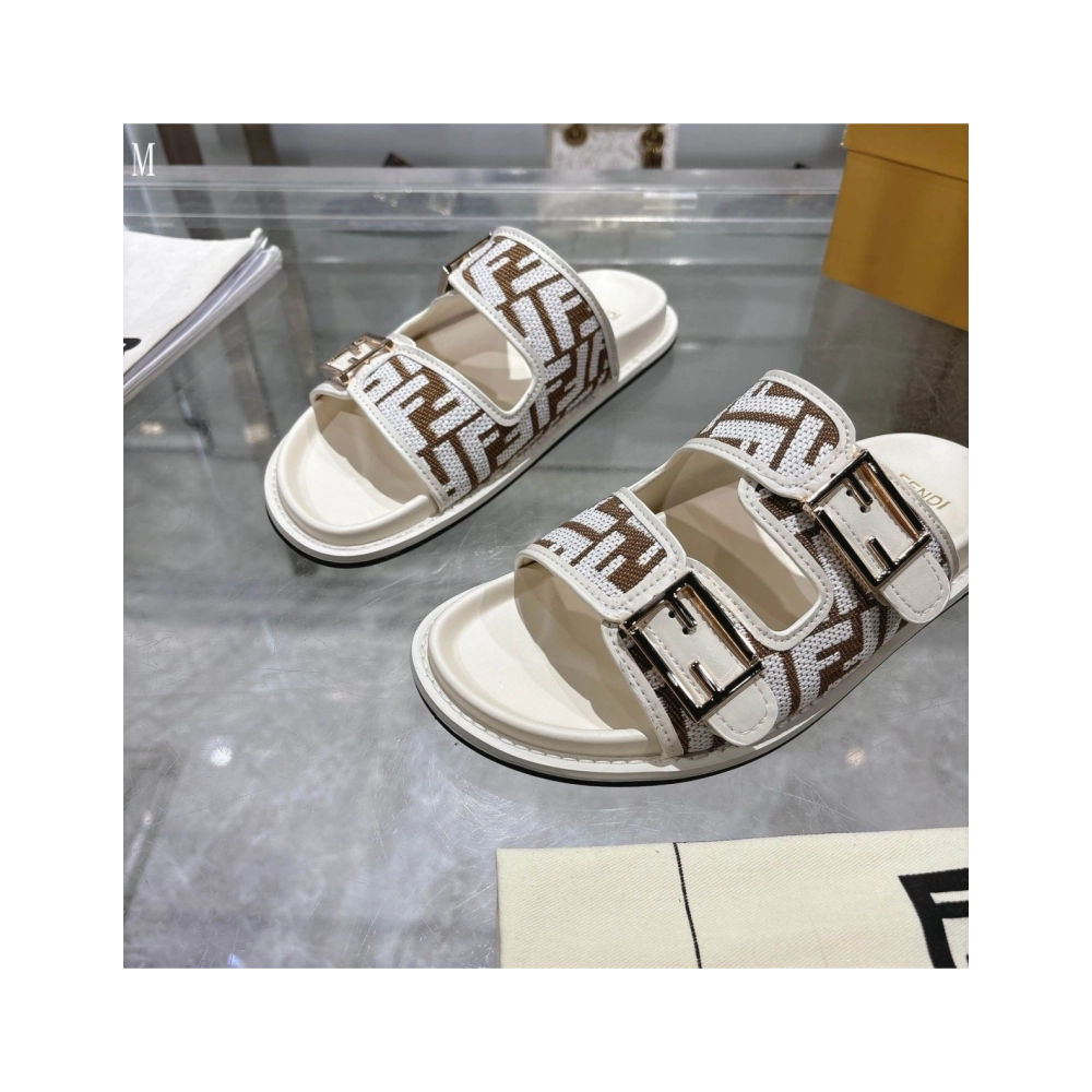 Fendi Slippers 031,Fendi Slippers,Slides Slippers,More Brands