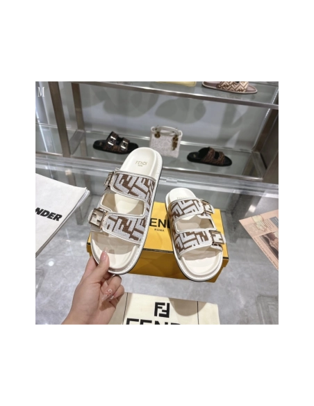 Fendi Slippers 031,Fendi Slippers,Slides Slippers,More Brands