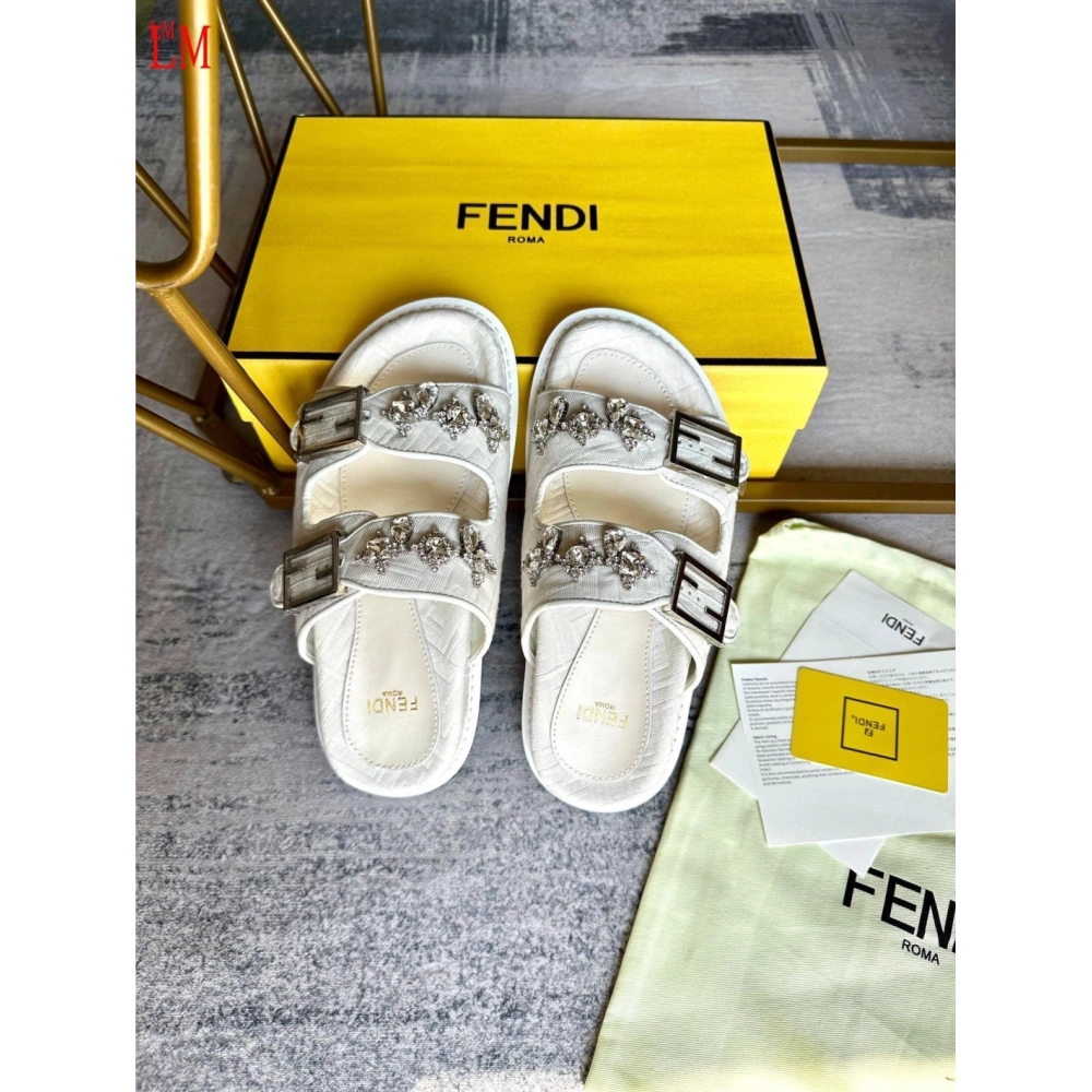 Fendi Slippers 005,Fendi Slippers,Slides Slippers,More Brands