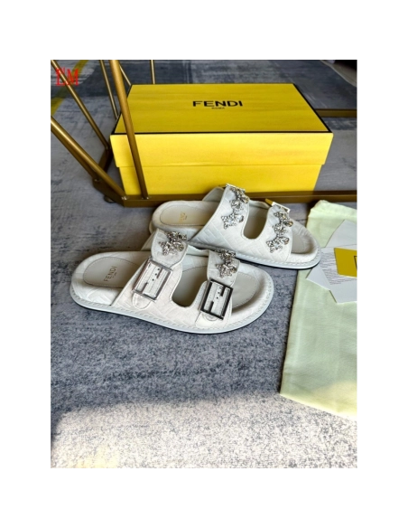 Fendi Slippers 005,Fendi Slippers,Slides Slippers,More Brands
