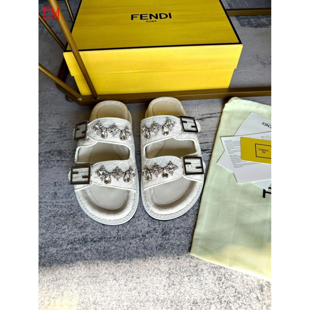 Fendi Slippers 005,Fendi Slippers,Slides Slippers,More Brands