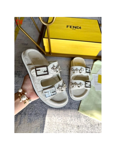 Fendi Slippers 005,Fendi Slippers,Slides Slippers,More Brands