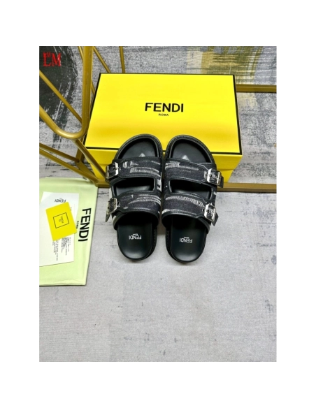 Fendi Slippers 006,Fendi Slippers,Slides Slippers,More Brands