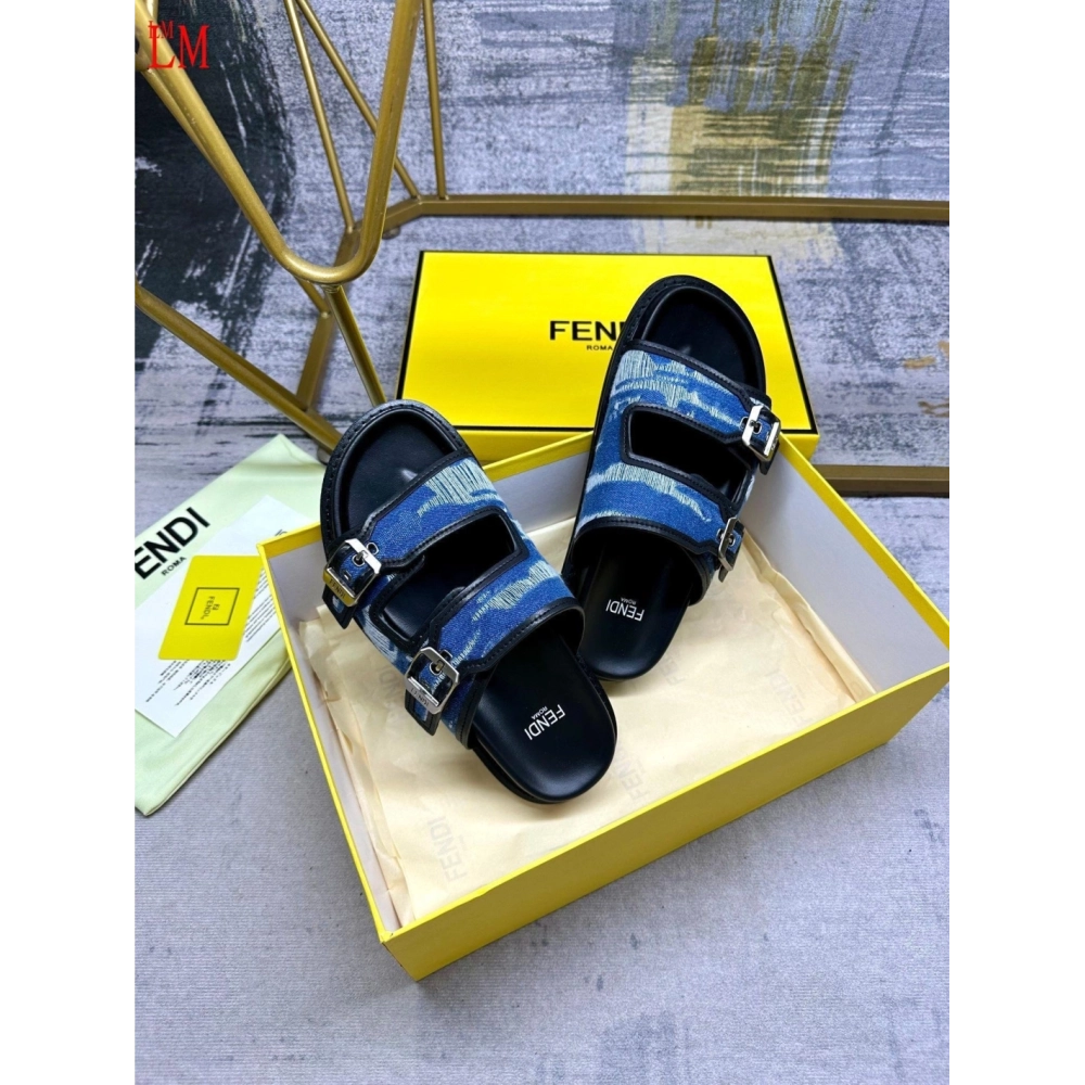 Fendi Slippers 008,Fendi Slippers,Slides Slippers,More Brands