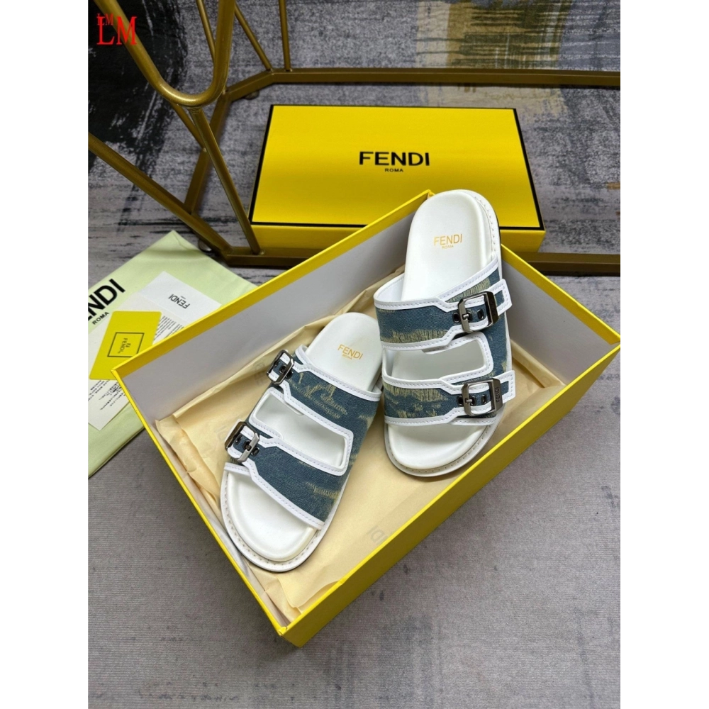 Fendi Slippers 009,Fendi Slippers,Slides Slippers,More Brands