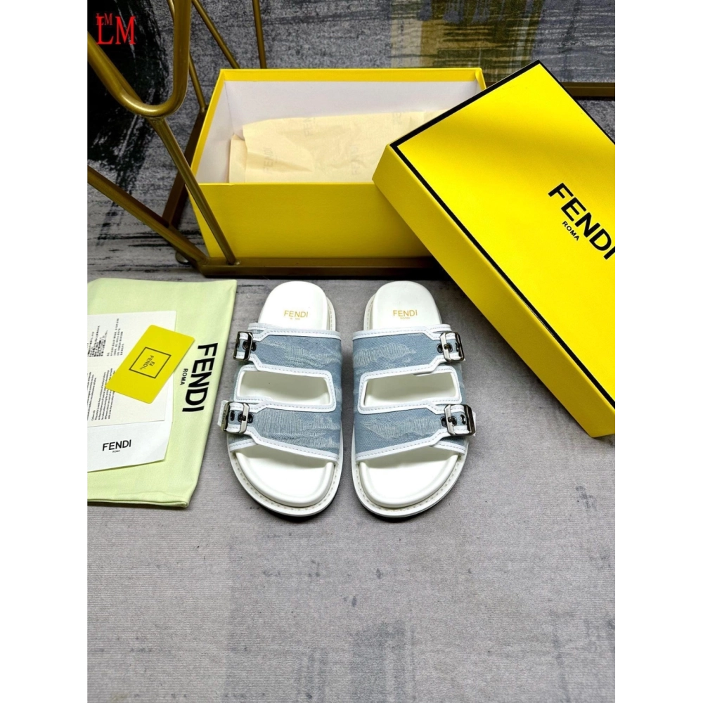 Fendi Slippers 010,Fendi Slippers,Slides Slippers,More Brands