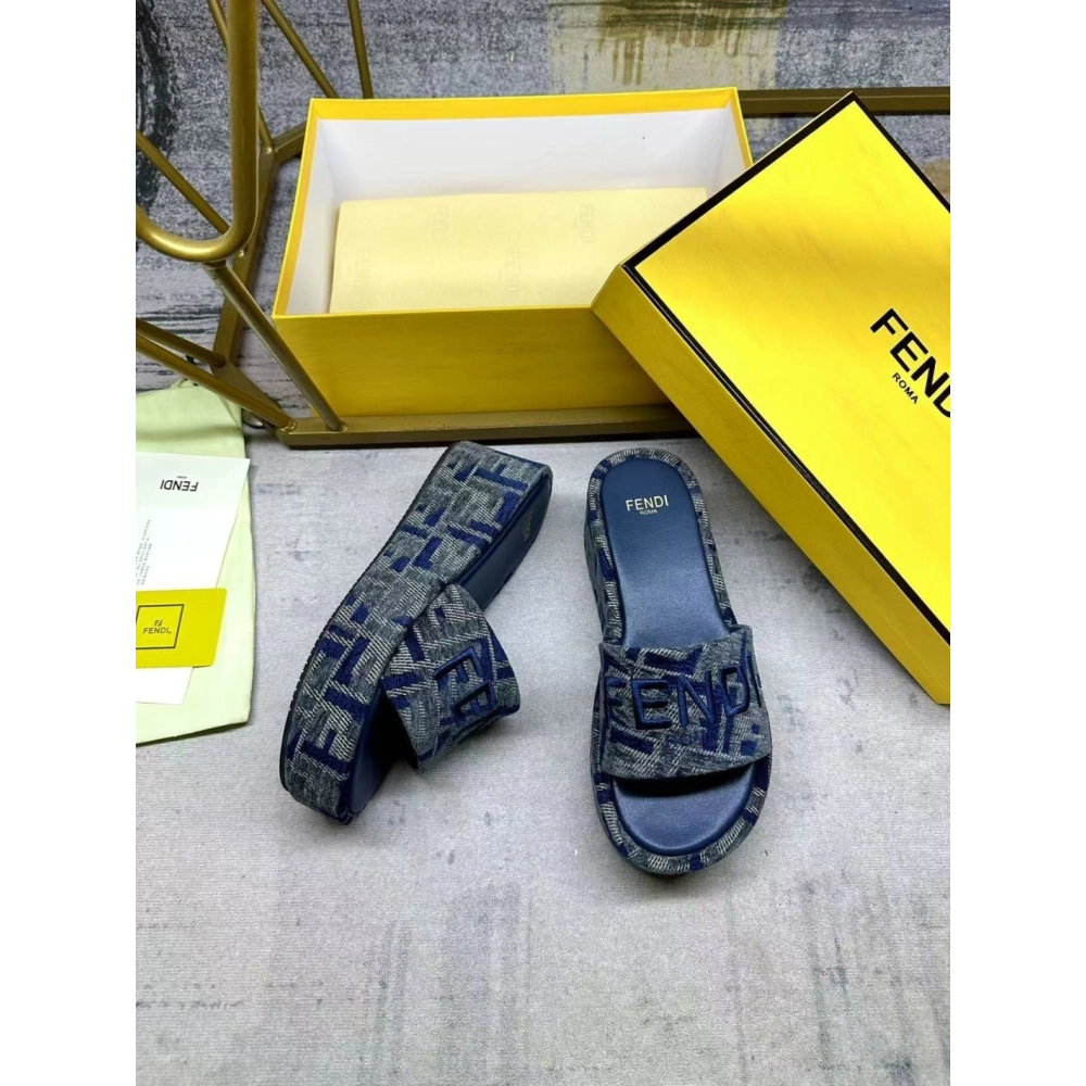 Fendi Slippers 013,Fendi Slippers,Slides Slippers,More Brands