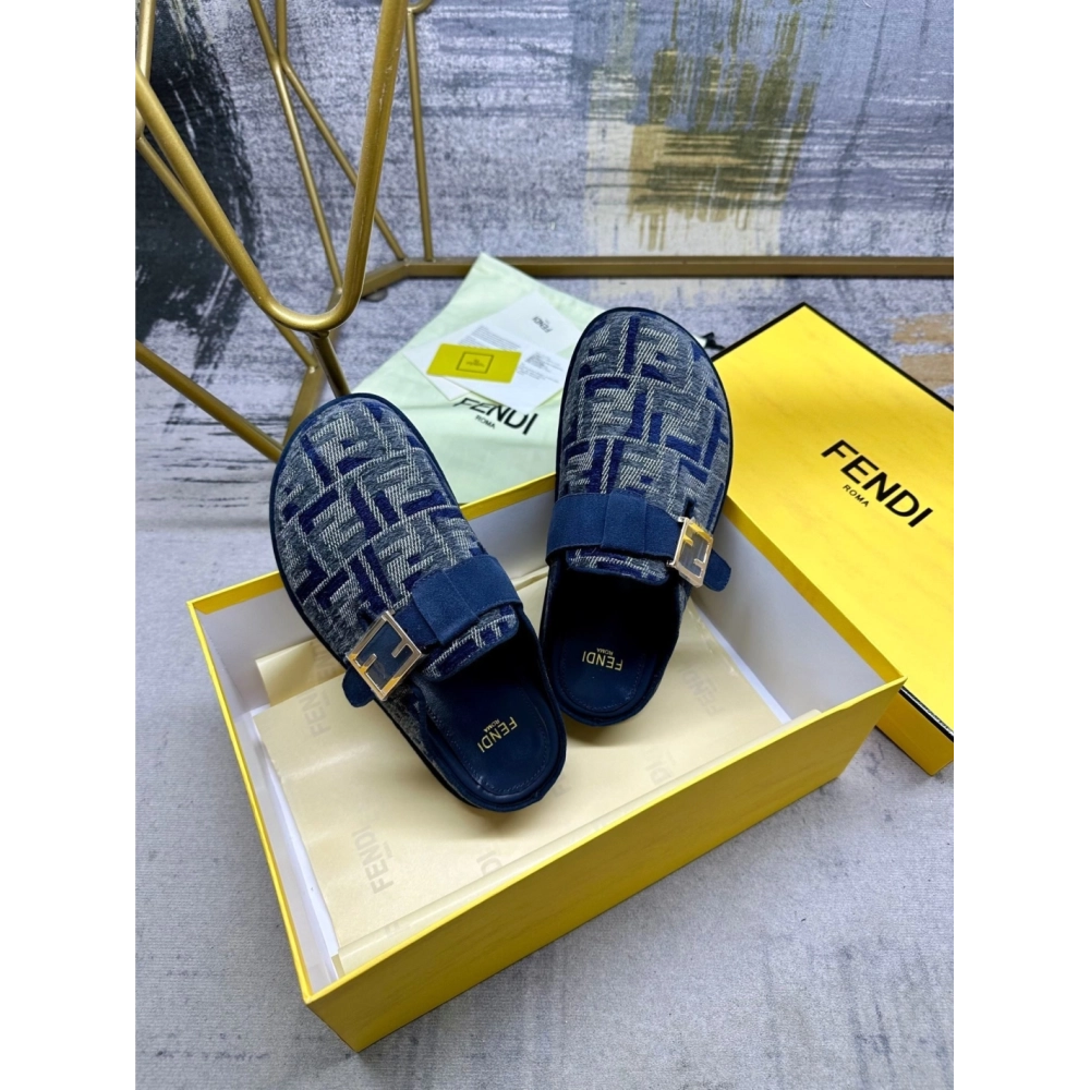 Fendi Slippers 014,Fendi Slippers,Slides Slippers,More Brands