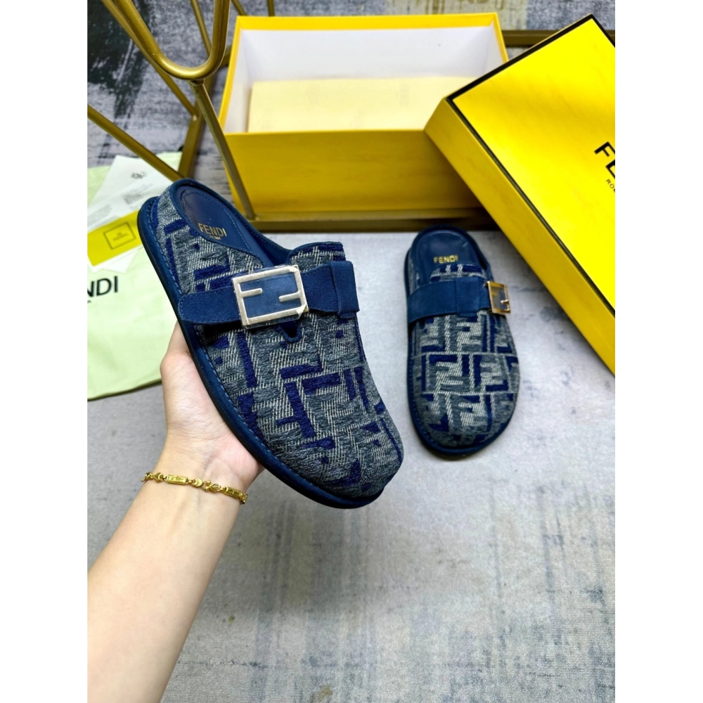 Fendi Slippers 014,Fendi Slippers,Slides Slippers,More Brands