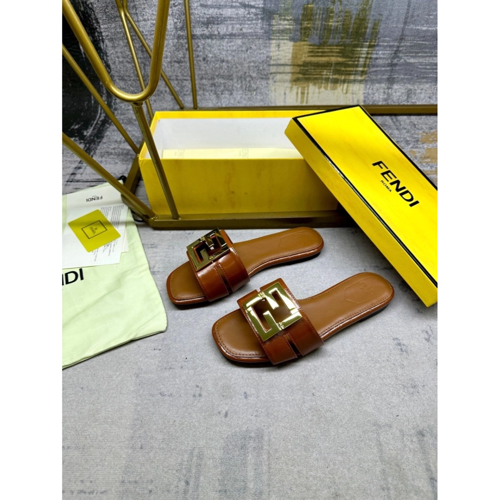 Fendi Slippers 016,Fendi Slippers,Slides Slippers,More Brands