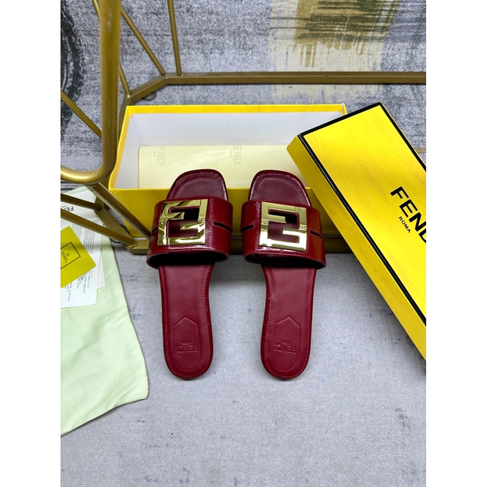 Fendi Slippers 017,Fendi Slippers,Slides Slippers,More Brands