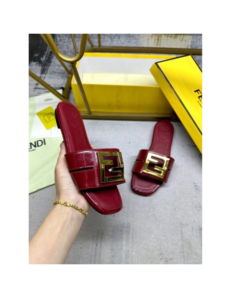 Fendi Slippers 017,Fendi Slippers,Slides Slippers,More Brands