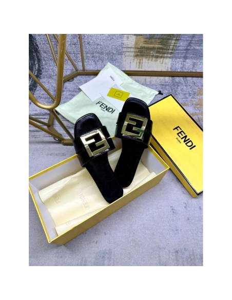 Fendi Slippers 018,Fendi Slippers,Slides Slippers,More Brands