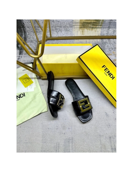 Fendi Slippers 018,Fendi Slippers,Slides Slippers,More Brands