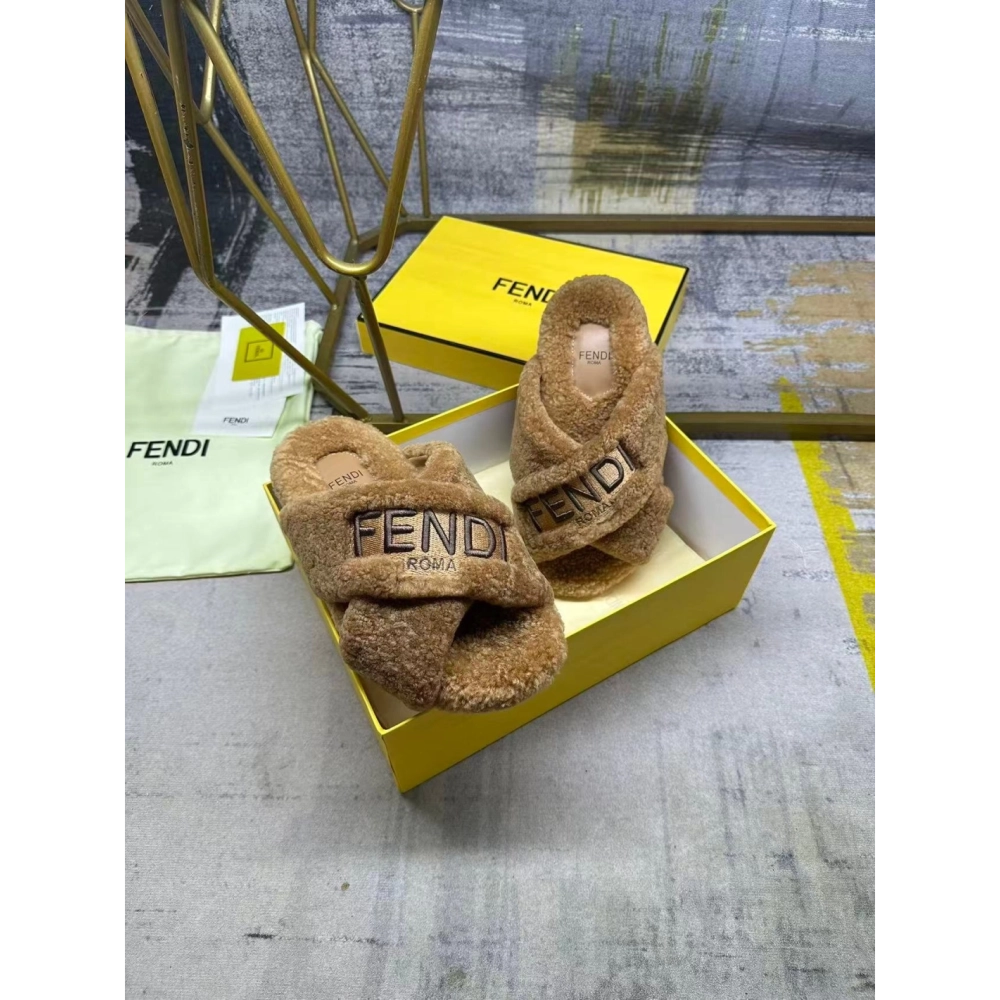 Fendi Slippers 063,Fendi Slippers,Slides Slippers,More Brands