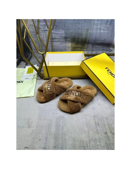 Fendi Slippers 063,Fendi Slippers,Slides Slippers,More Brands