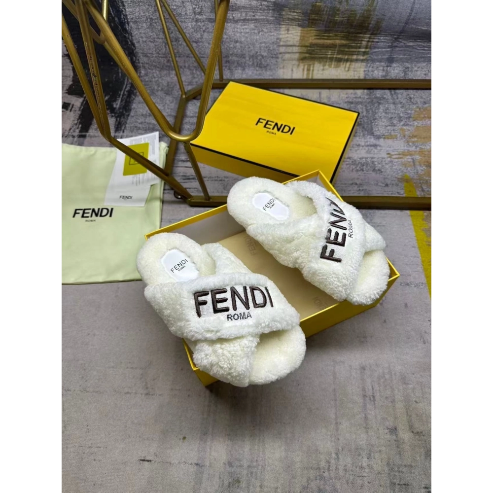 Fendi Slippers 065,Fendi Slippers,Slides Slippers,More Brands