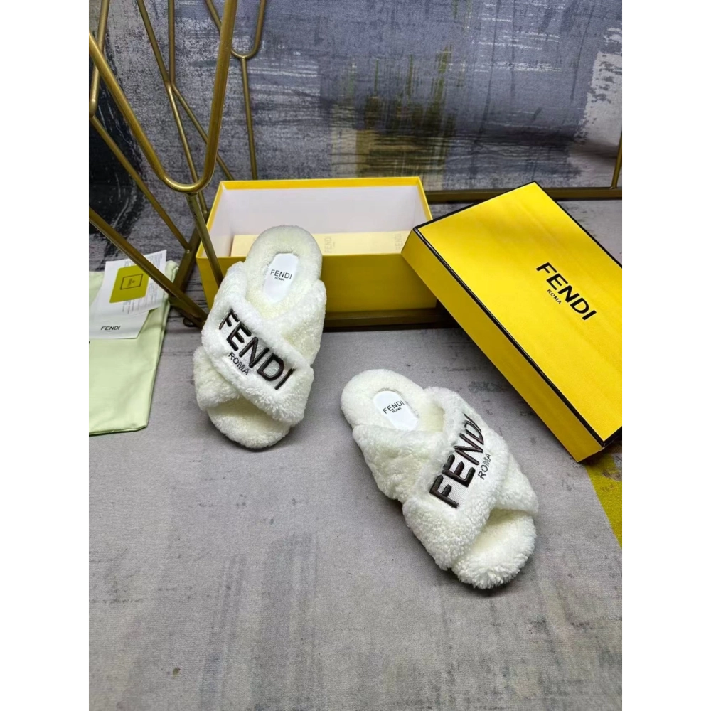 Fendi Slippers 065,Fendi Slippers,Slides Slippers,More Brands
