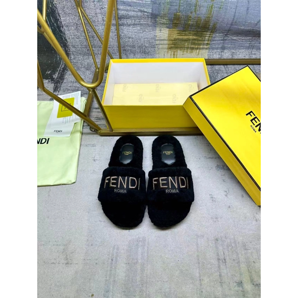 Fendi Slippers 066,Fendi Slippers,Slides Slippers,More Brands