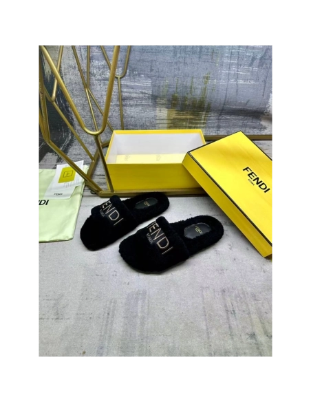 Fendi Slippers 066,Fendi Slippers,Slides Slippers,More Brands