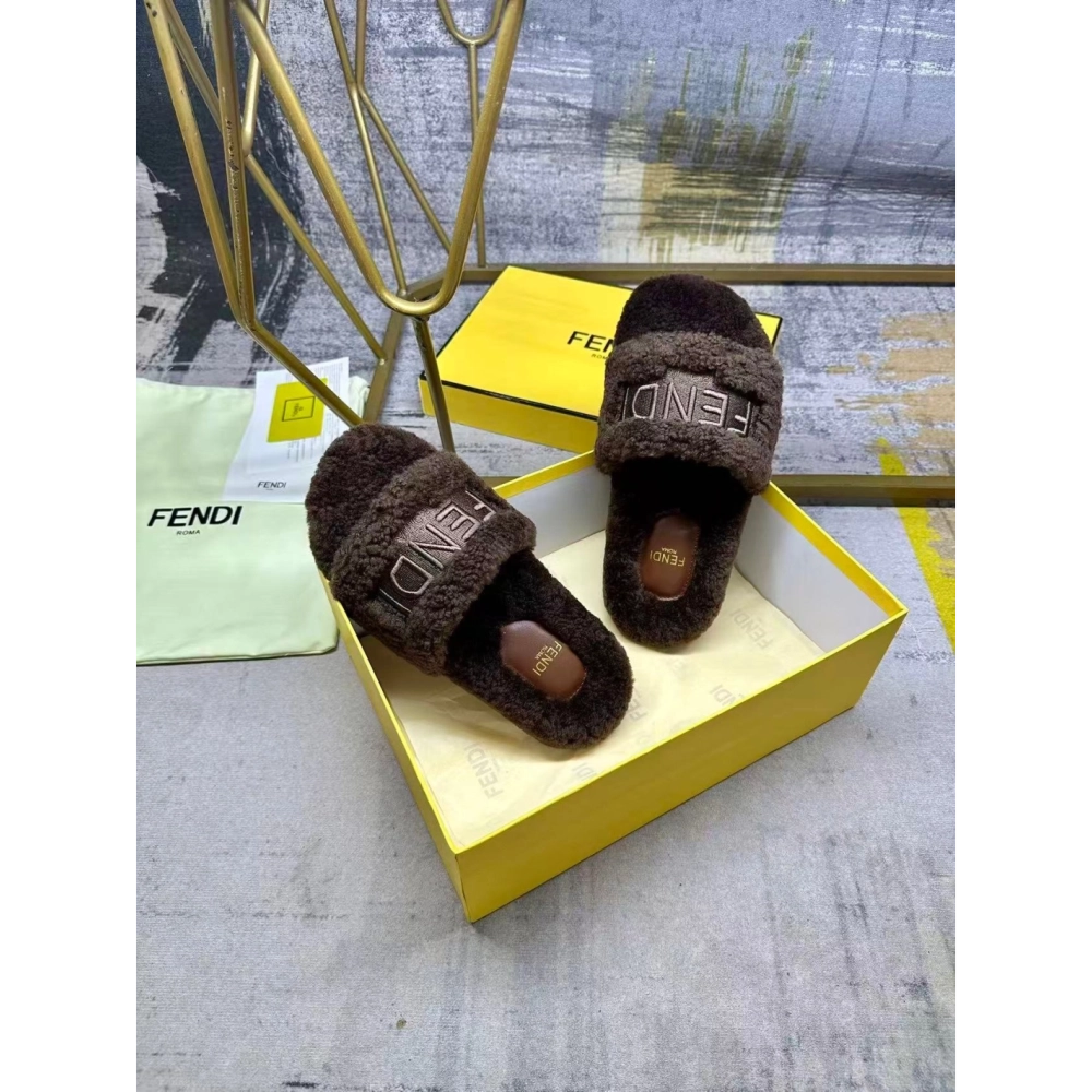Fendi Slippers 067,Fendi Slippers,Slides Slippers,More Brands