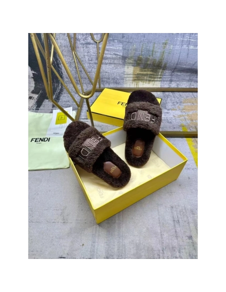 Fendi Slippers 067,Fendi Slippers,Slides Slippers,More Brands