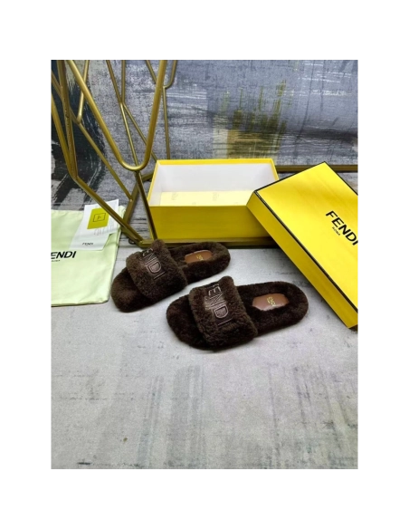 Fendi Slippers 067,Fendi Slippers,Slides Slippers,More Brands