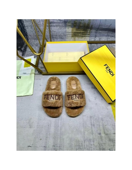 Fendi Slippers 068,Fendi Slippers,Slides Slippers,More Brands
