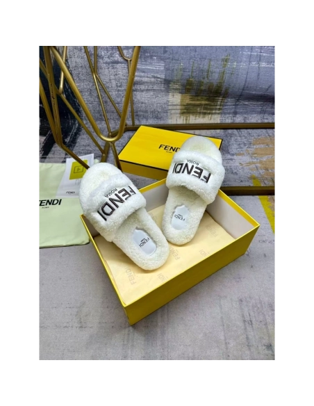 Fendi Slippers 069,Fendi Slippers,Slides Slippers,More Brands