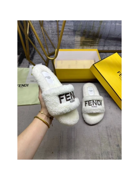 Fendi Slippers 069,Fendi Slippers,Slides Slippers,More Brands