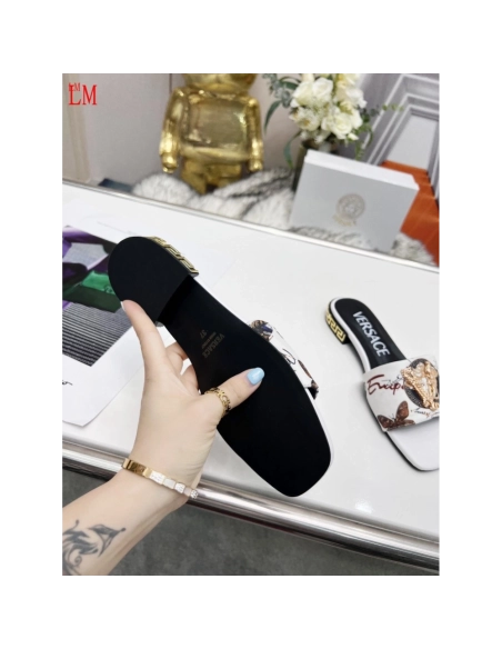 Versace slippers 089,Versace Slides,Slides Slippers,More Brands