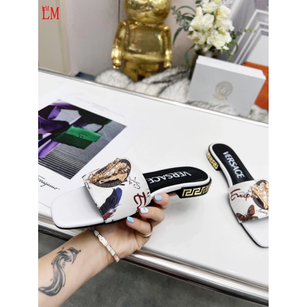 Versace slippers 089,Versace Slides,Slides Slippers,More Brands