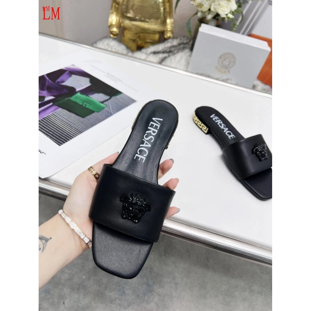 Versace slippers 095,Versace Slides,Slides Slippers,More Brands