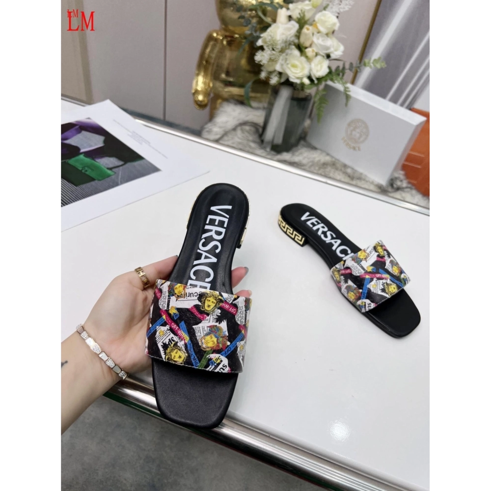 Versace slippers 099,Versace Slides,Slides Slippers,More Brands