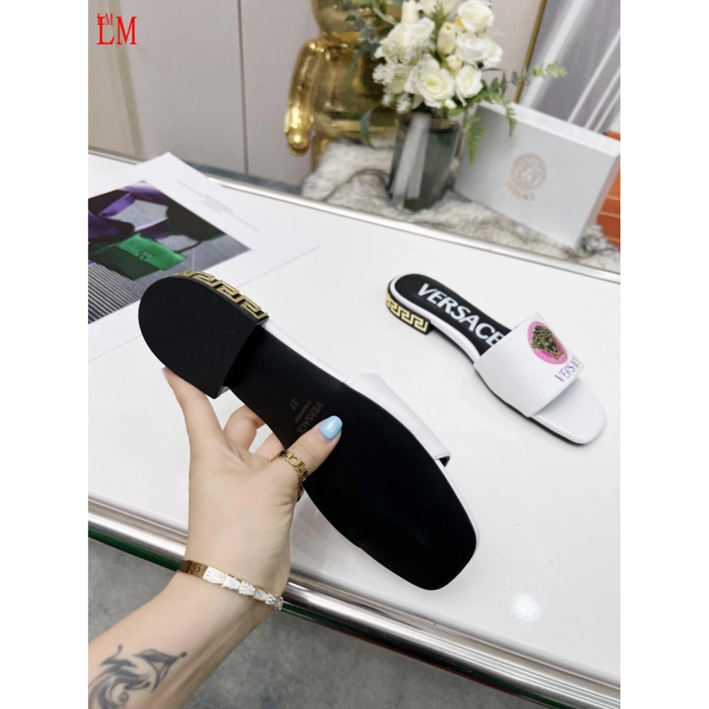 Versace slippers 100,Versace Slides,Slides Slippers,More Brands