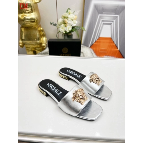 Versace slippers 107,Versace Slides,Slides Slippers,More Brands