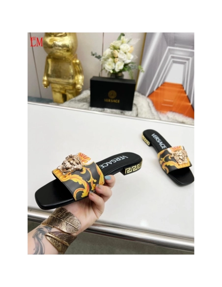 Versace slippers 111,Versace Slides,Slides Slippers,More Brands
