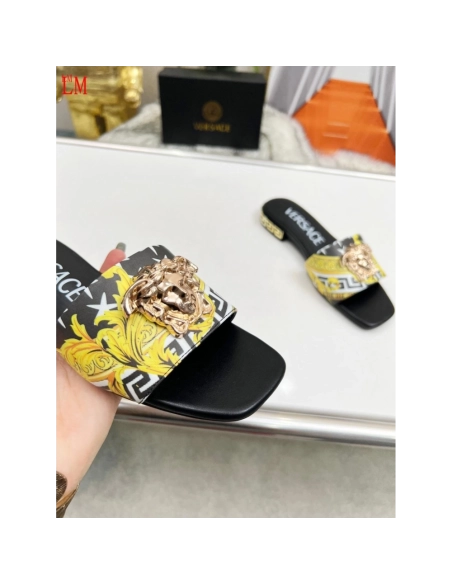 Versace slippers 115,Versace Slides,Slides Slippers,More Brands