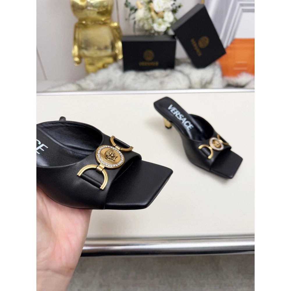 Versace slippers 125,Versace Slides,Slides Slippers,More Brands