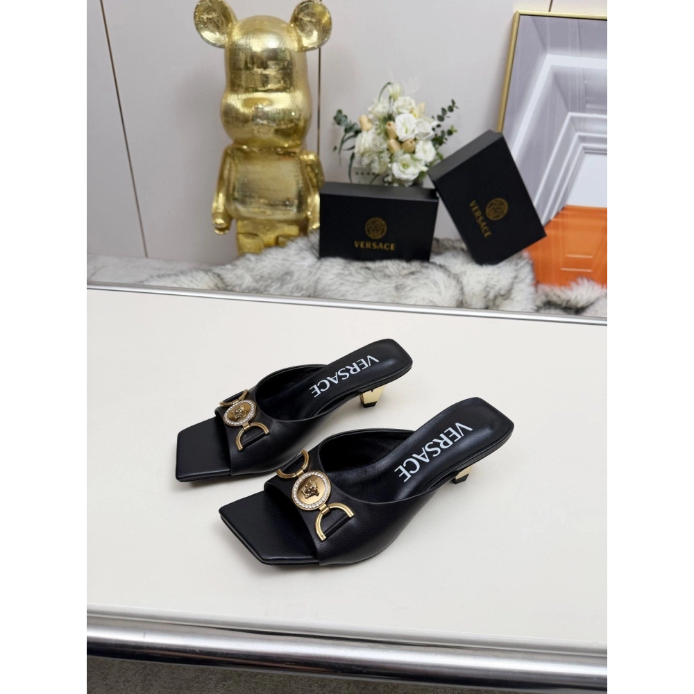 Versace slippers 125,Versace Slides,Slides Slippers,More Brands