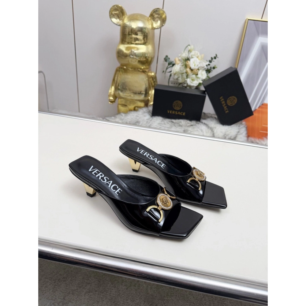 Versace slippers 127,Versace Slides,Slides Slippers,More Brands