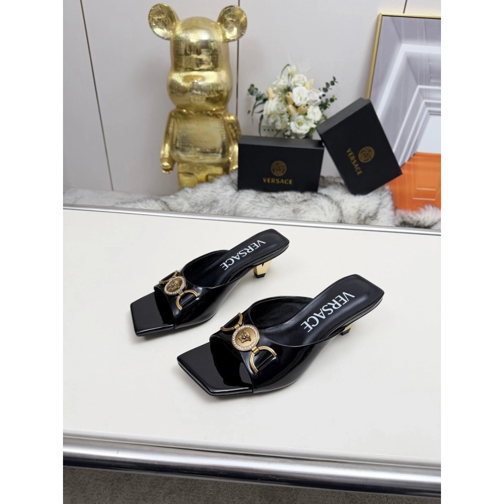 Versace slippers 127,Versace Slides,Slides Slippers,More Brands