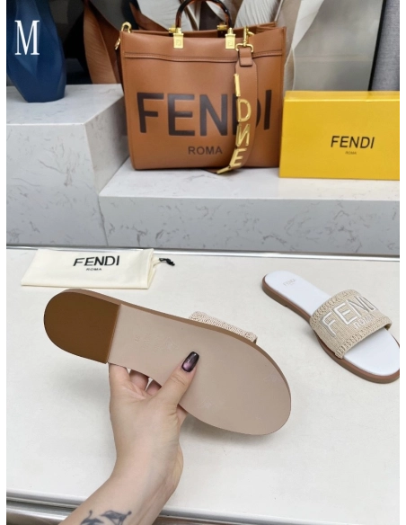 Fendi Slippers 025,Fendi Slippers,Slides Slippers,More Brands