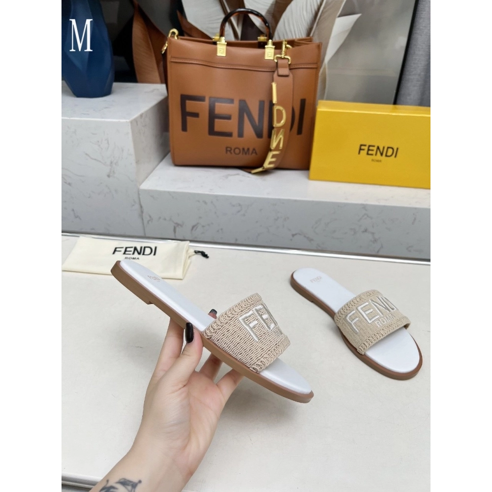 Fendi Slippers 025,Fendi Slippers,Slides Slippers,More Brands