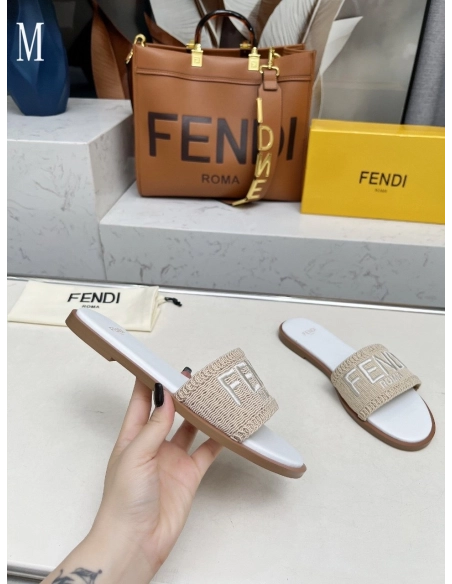 Fendi Slippers 025,Fendi Slippers,Slides Slippers,More Brands
